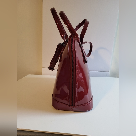 NWOT DANIER RED LEATHER PURSE - Picture 8 of 15